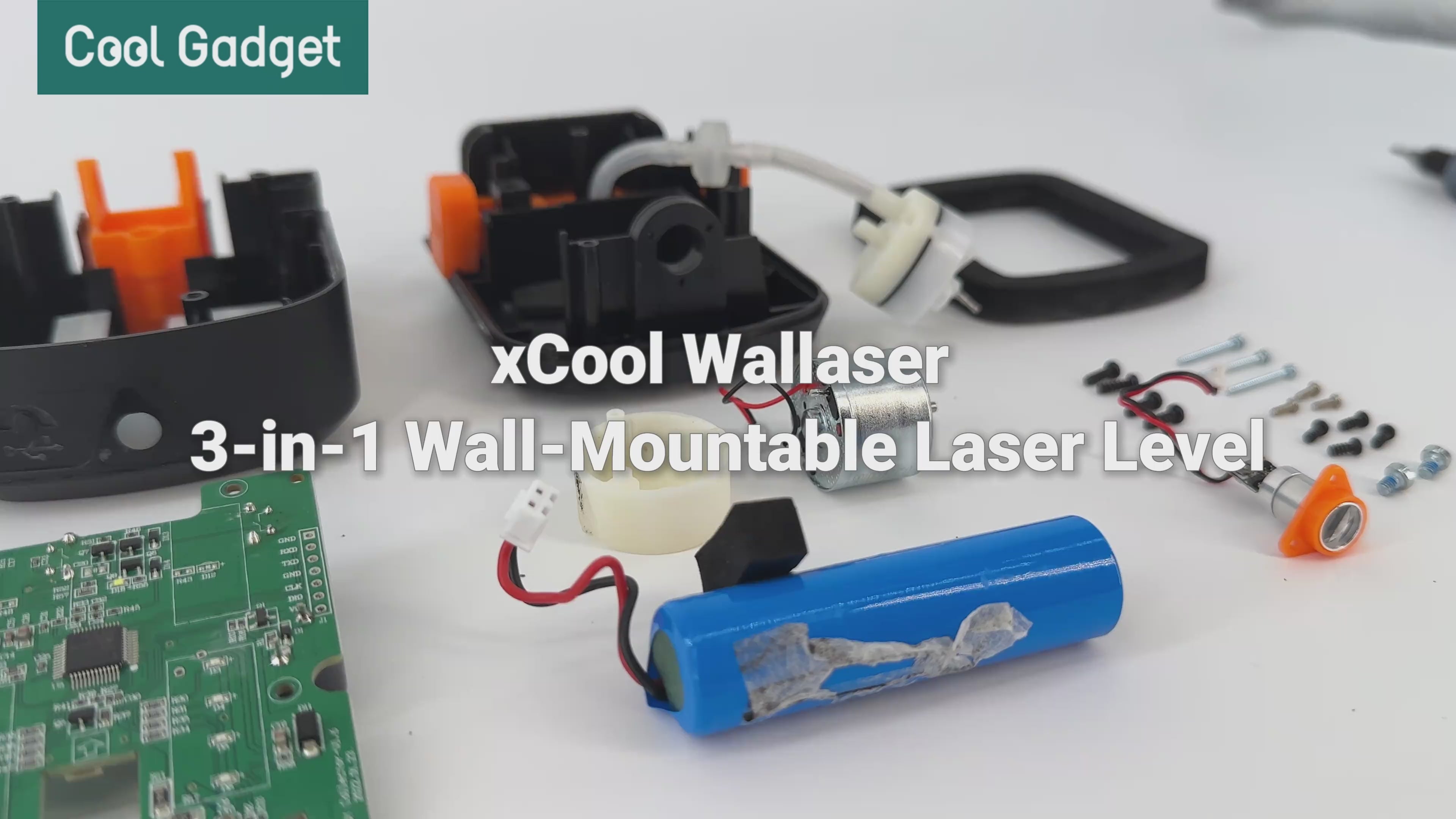 xCool Wallaser 3-in-1 Wall-Mountable Laser Level