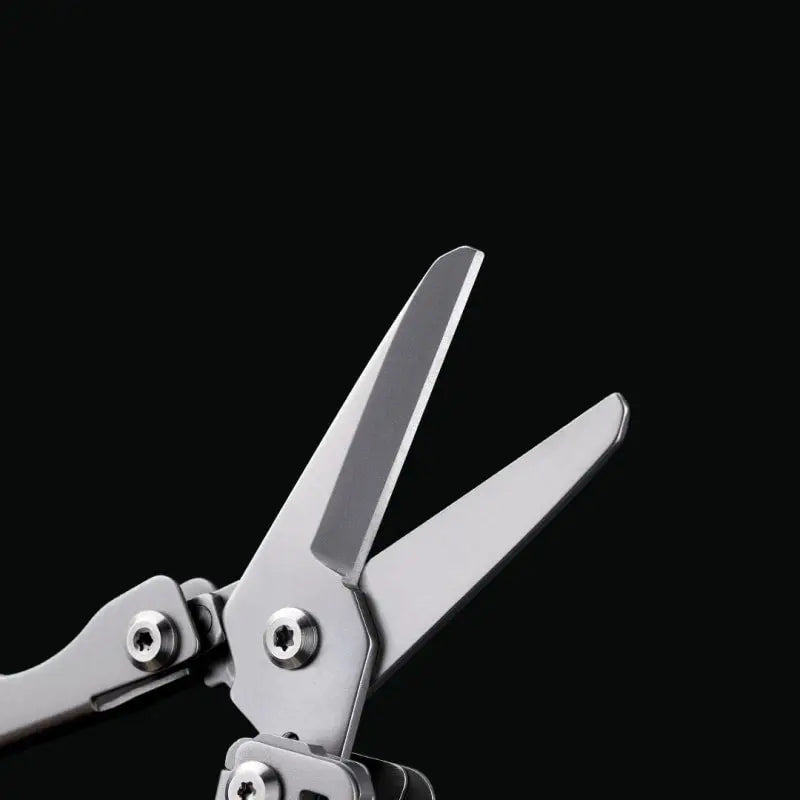 Heavy-duty EDC Foldable Multi-tool Cool Gadget